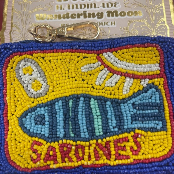 SARDINES BEADED ZIP POUCH!!! Adorable!!! New - Picture 3 of 3